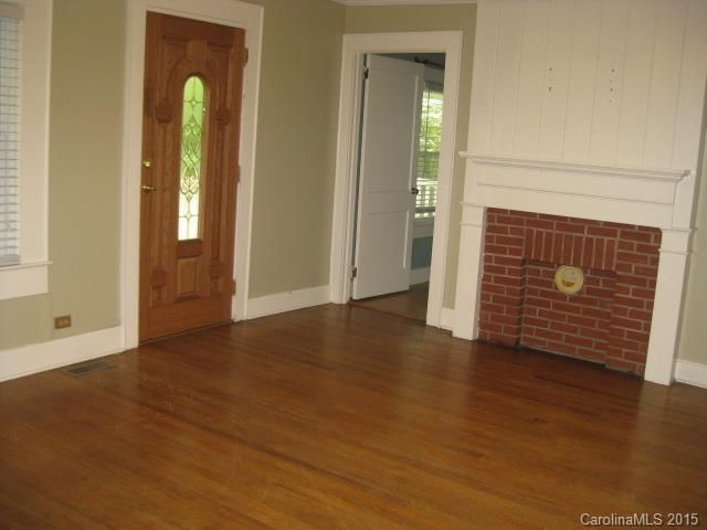 324 E Church St E, Troutman, NC 28166
