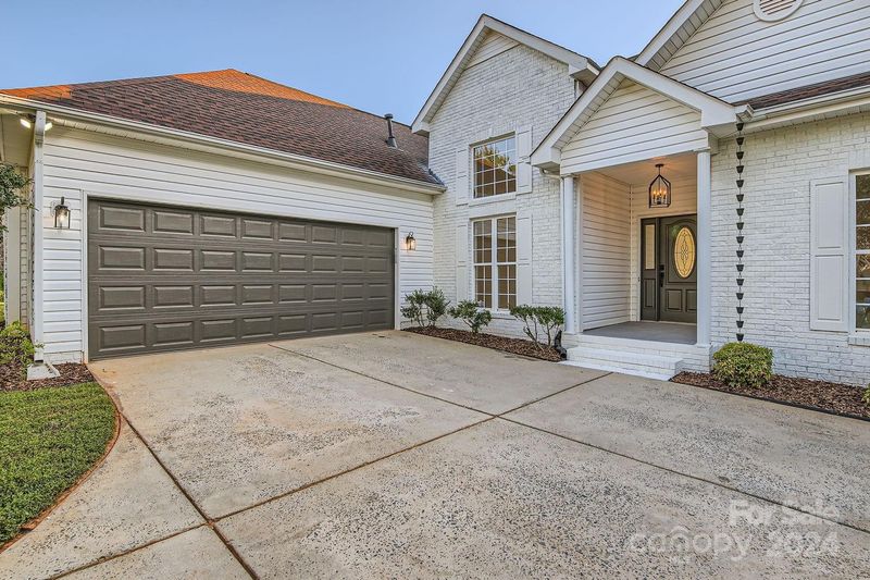 14851 Rexford Chase Ct, Matthews, NC 28104