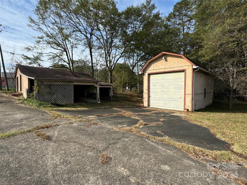 2233 S York Rd, Gastonia, NC 28052