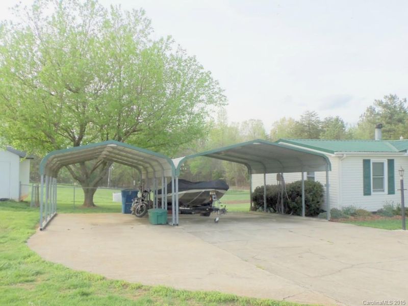 553 Springs East Rd #3, Lincolnton, NC 28092