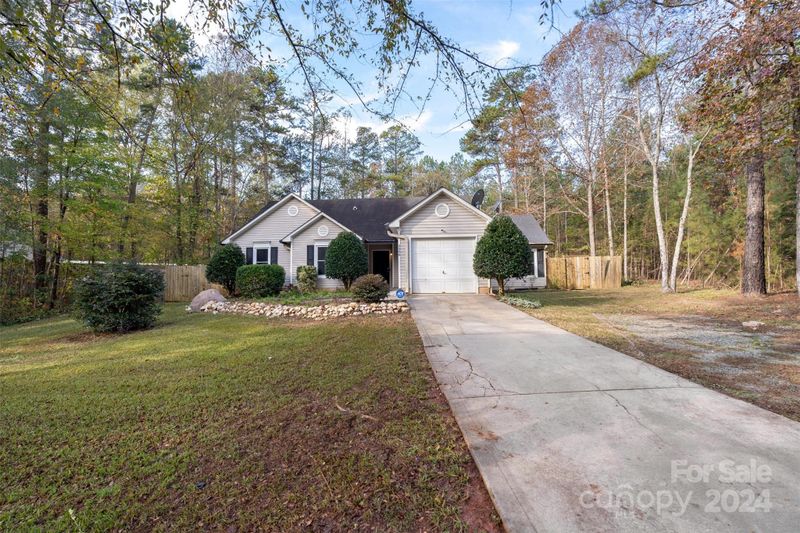 2306 Morningside Dr, Lancaster, SC 29720