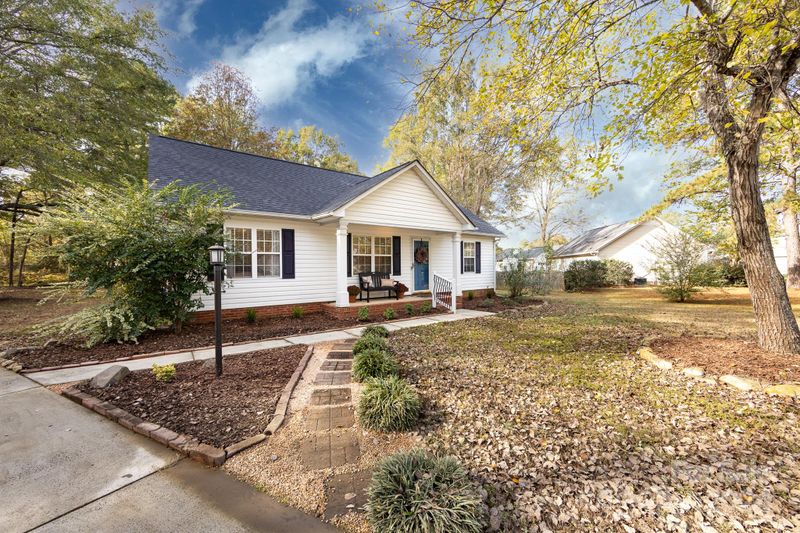 3105 Hickory Grove Dr, Monroe, NC 28110