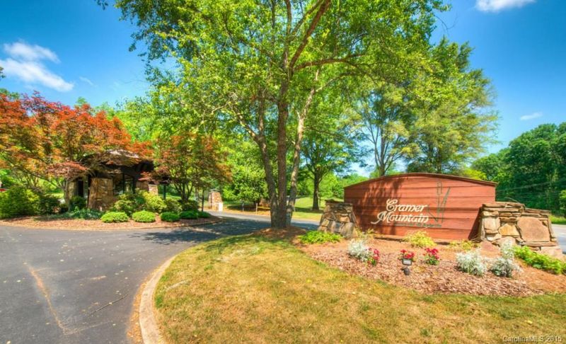 142 Hidden Pastures Dr, Cramerton, NC 28032