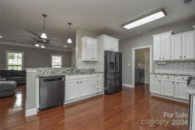 173 Spring Meadows Ln, Statesville, NC 28677