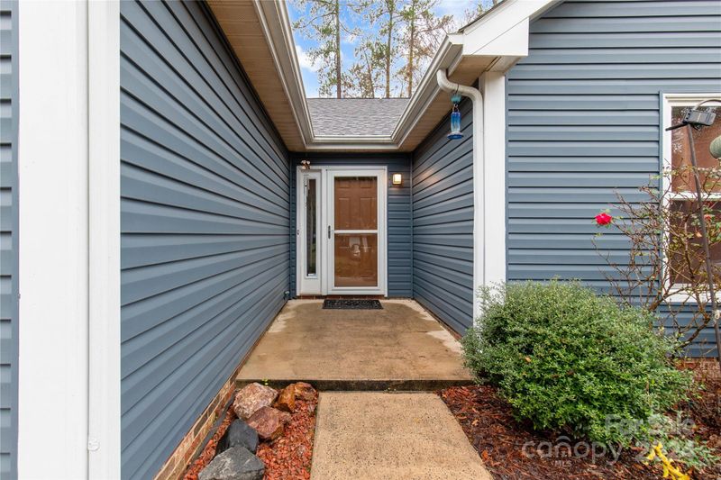 3619 Broad Oak Dr, Charlotte, NC 28273
