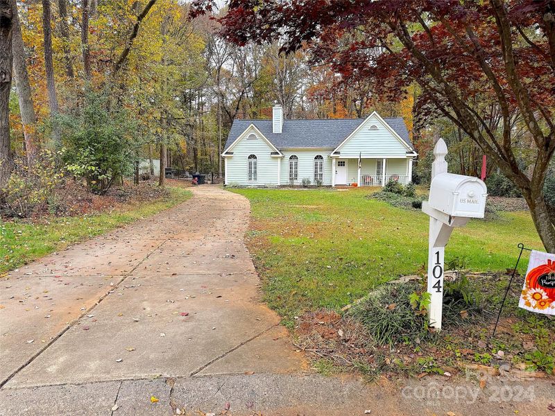 104 Higgins Ct, Huntersville, NC 28078