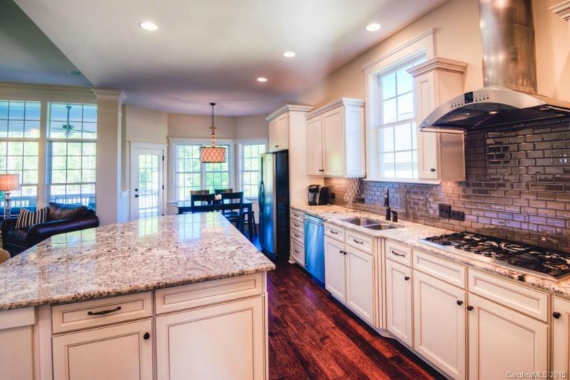 5590 Morris Hunt Dr, Fort Mill, SC 29708