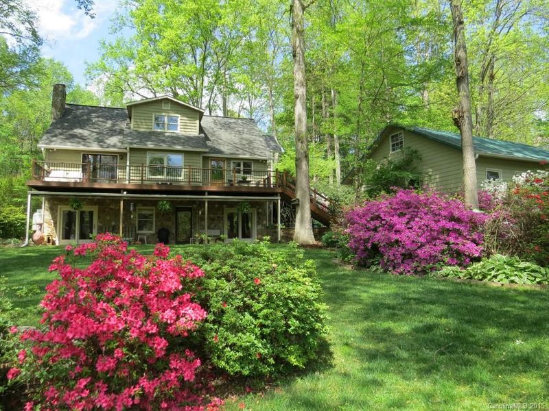 321 Winding Shore Rd, Troutman, NC 28166