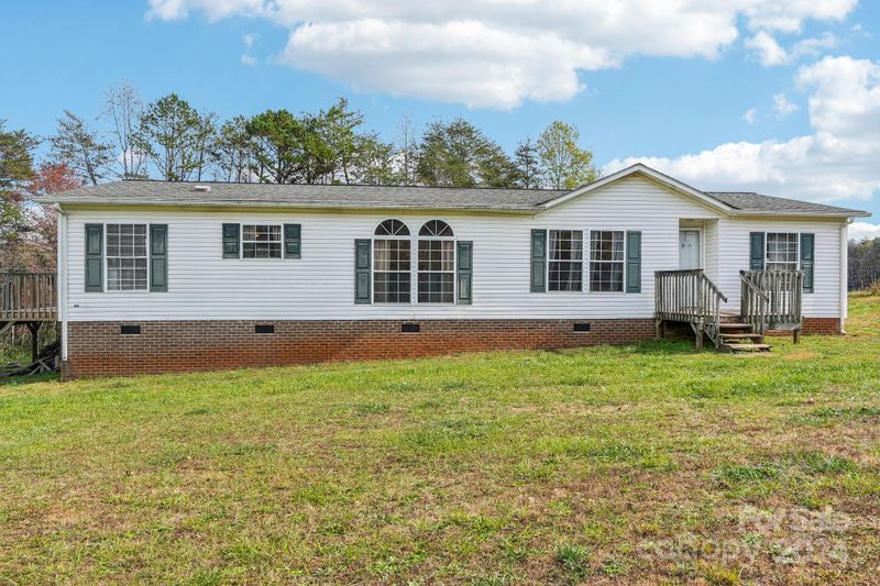5778 Pittstown Rd, Hickory, NC 28602
