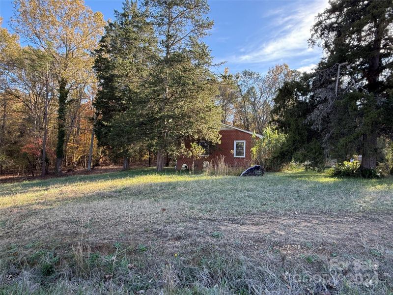 1050 S Lake Dr, Lancaster, SC 29720