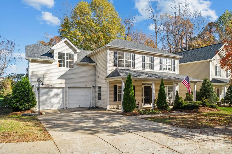 9717 Willow Leaf Ln, Cornelius, NC 28031