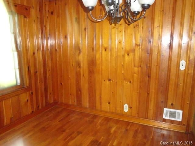655 E Twelfth Ave, Gastonia, NC 28054