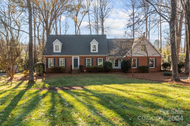 516 Pine Rd, Davidson, NC 28036