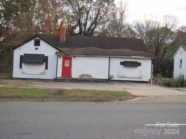 617 E Garrison Blvd, Gastonia, NC 28054
