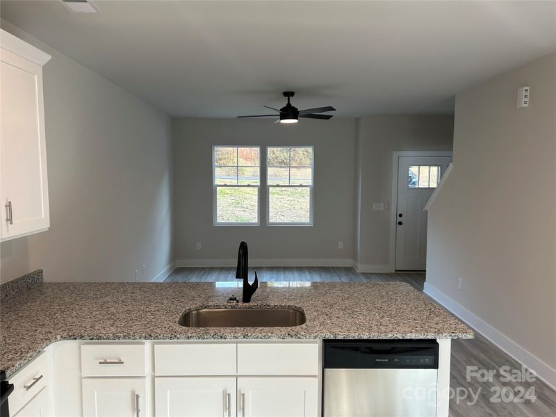 715 NE Branchview Dr NE, Concord, NC 28025
