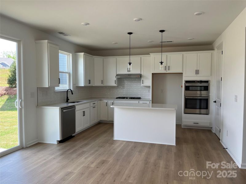 1476 Hubert Graham Way, Tega Cay, SC 29708