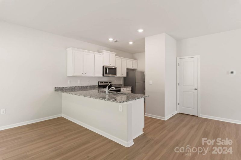 3535 Clover Valley Dr, Gastonia, NC 28052