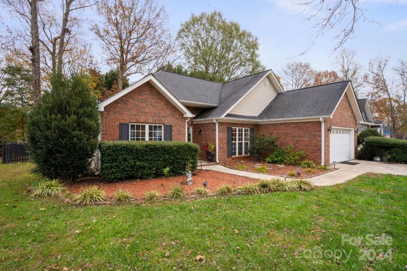 3637 Easthampton Dr, Gastonia, NC 28056