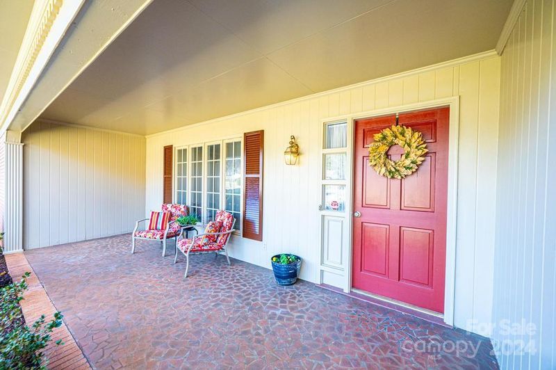 1032 E 23rd St #6G, Newton, NC 28658