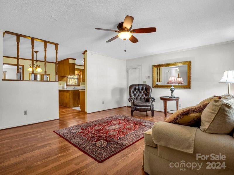 910 Tait St, Lincolnton, NC 28092