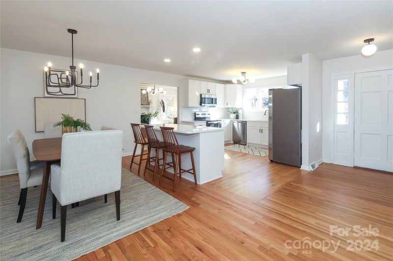 1509 Redcoat Dr, Charlotte, NC 28211