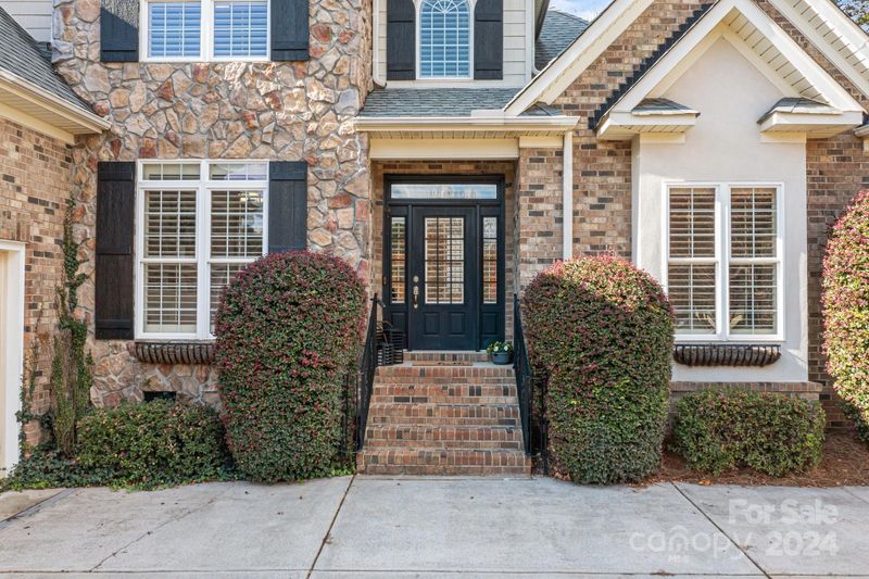 2413 Smith Harbour Dr, Denver, NC 28037