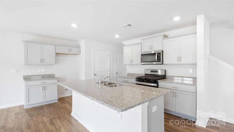 867 Two Brothers Ln, York, SC 29745