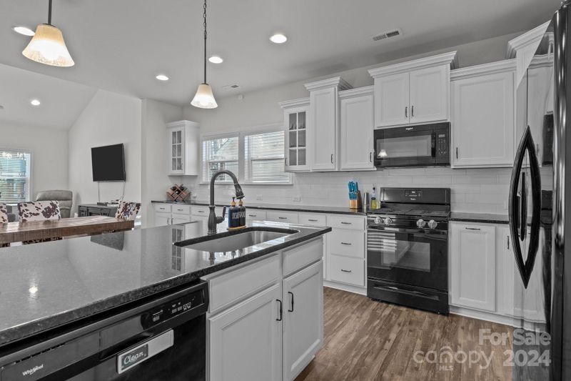 6230 Durango Way, Denver, NC 28037