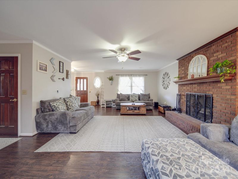 130 Devine St, Stanley, NC 28164