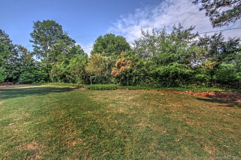 815 Fieldstone Rd, Mooresville, NC 28115