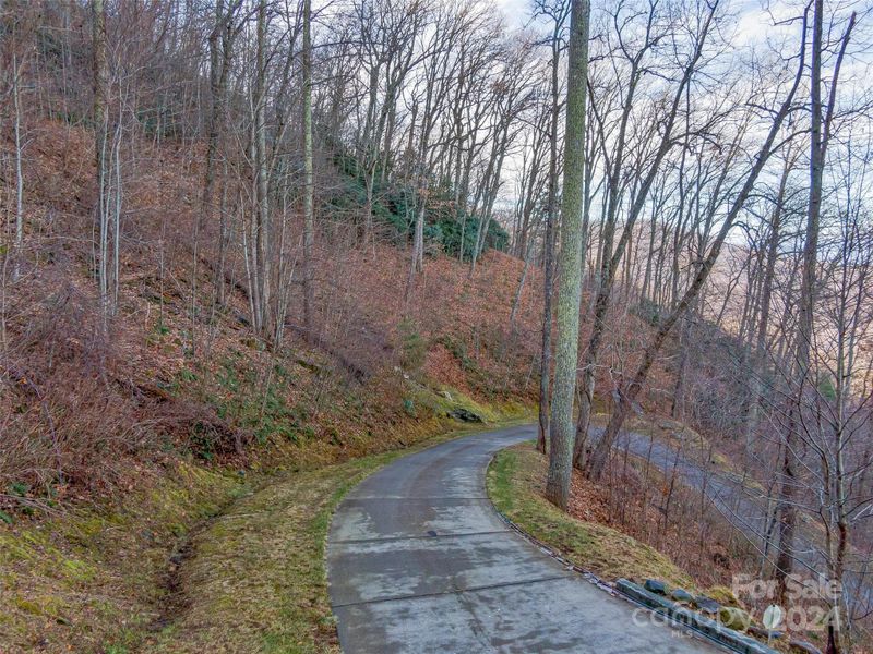 99999 Stonecrest Dr #B, Asheville, NC 28803