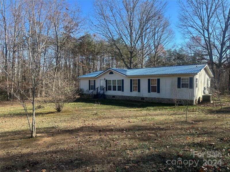 344 Fletcher Rd, Union Grove, NC 28689