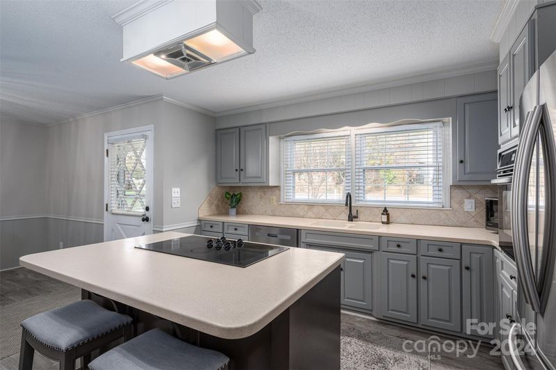 104 Kennedy Dr, Lincolnton, NC 28092