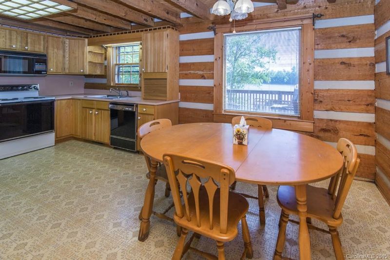 1270 Lake Front Dr, Catawba, NC 28609
