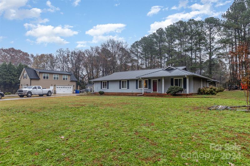 8112 Pine Lake Rd, Denver, NC 28037