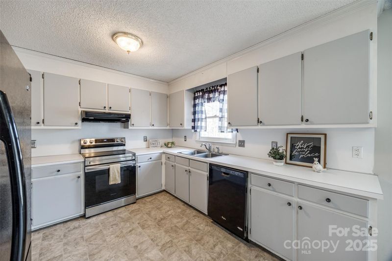 2544 Harmony Rd, Rock Hill, SC 29730