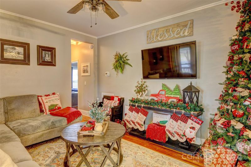 101 Pine Ave, Cherryville, NC 28021