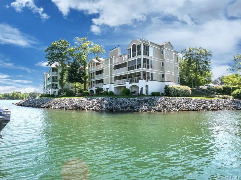 20427 Harborgate Ct #603, Cornelius, NC 28031