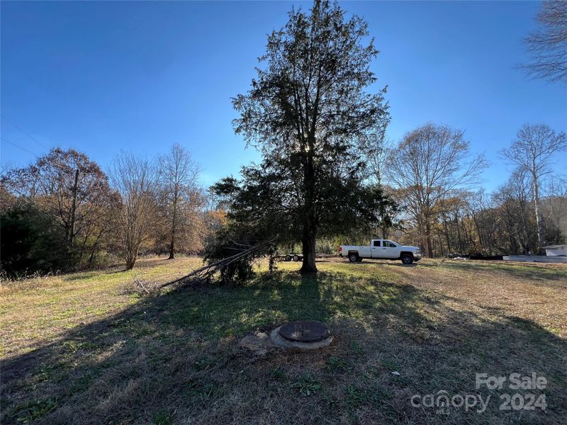10541 Mount Holly Rd, Charlotte, NC 28214