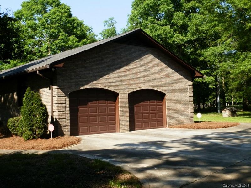 1307 Ridgeview Ln, Indian Trail, NC 28079