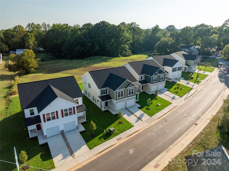630 Smith St #B, Mooresville, NC 28115