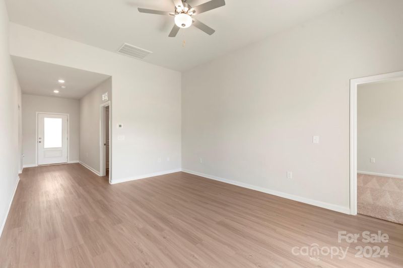 3544 Clover Valley Dr, Gastonia, NC 28052