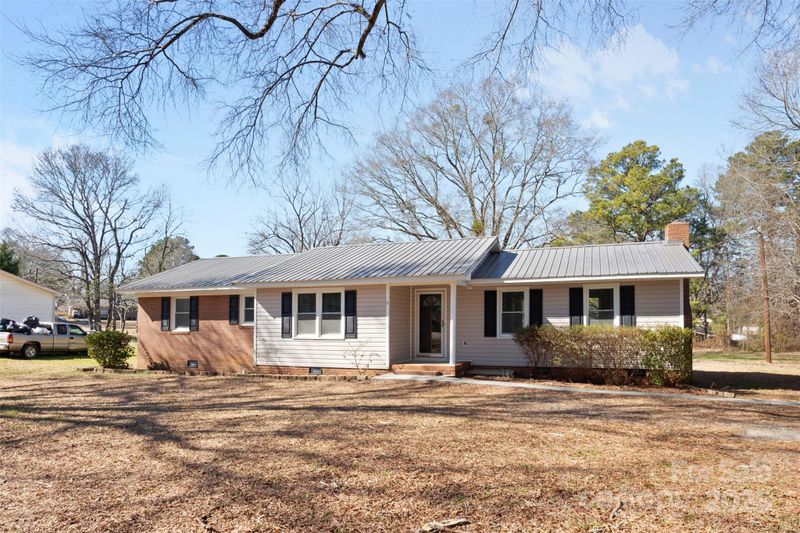 440 Providence Rd, Lancaster, SC 29720