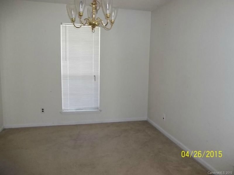 8304 Bedford Green Ln, Charlotte, NC 28215