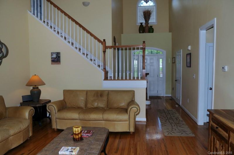 5710 Oakmont St, Kannapolis, NC 28081