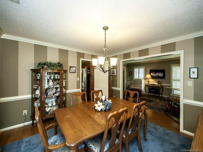 9900 Brass Eagle Ln, Charlotte, NC 28210