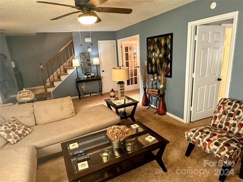 7618 Coffey Creek Dr, Charlotte, NC 28273