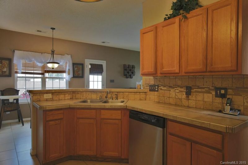 224 Everett Park Dr #58, Mooresville, NC 28115