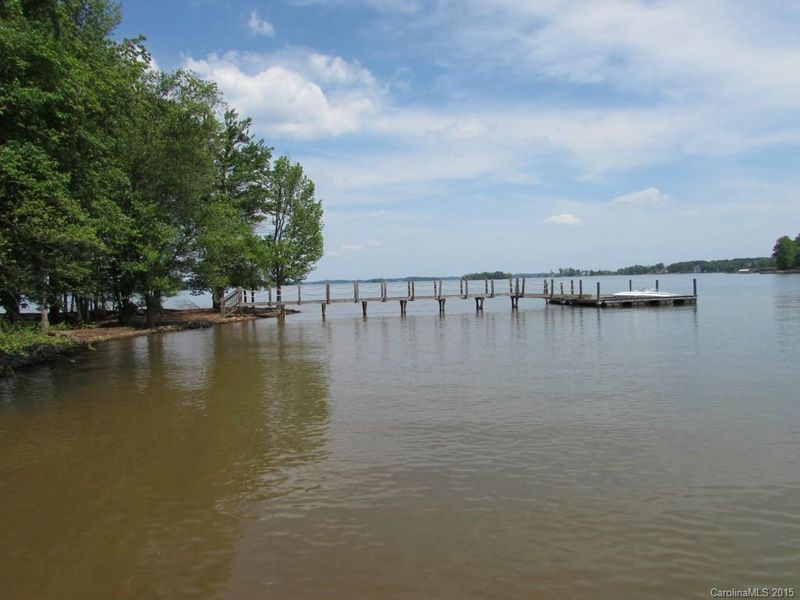 8514 Pine Lake Rd, Denver, NC 28037