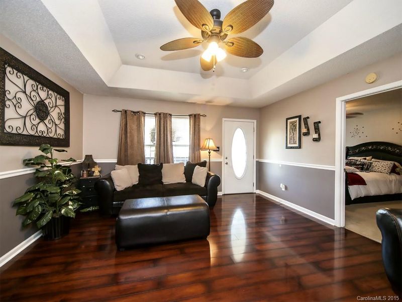 608 Helms Dr, Lowell, NC 28098